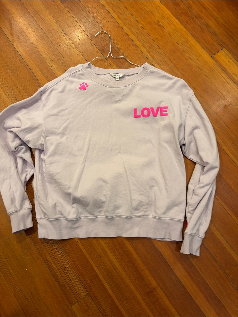 Wildfox Lavender Crewneck with Pink LOVE Graphic size M